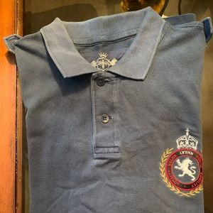 Express short sleeve pole logo shirt. Size large